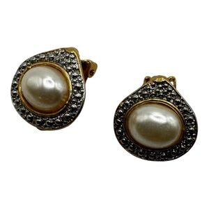 Vintage Faux Pearl & Rhinestone Clip-On Earrings Silver-Tone Cluster‎ Style